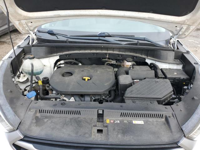 Photo 11 VIN: KM8J23A46JU758240 - HYUNDAI TUCSON SE 