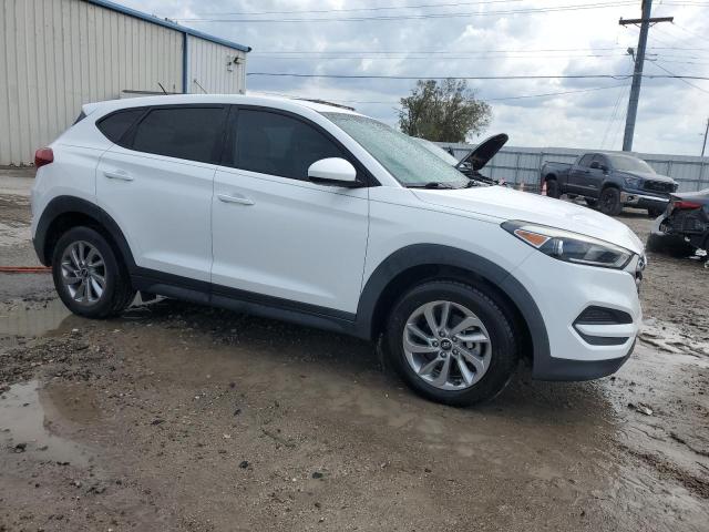 Photo 3 VIN: KM8J23A46JU758240 - HYUNDAI TUCSON SE 