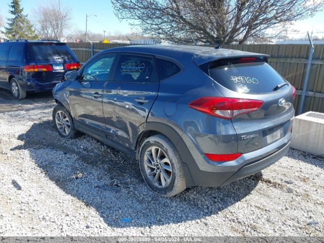 Photo 2 VIN: KM8J23A46JU789004 - HYUNDAI TUCSON 