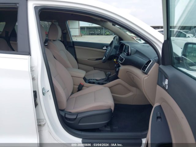 Photo 4 VIN: KM8J23A46LU156909 - HYUNDAI TUCSON 