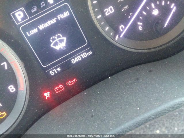 Photo 6 VIN: KM8J23A47GU225290 - HYUNDAI TUCSON 