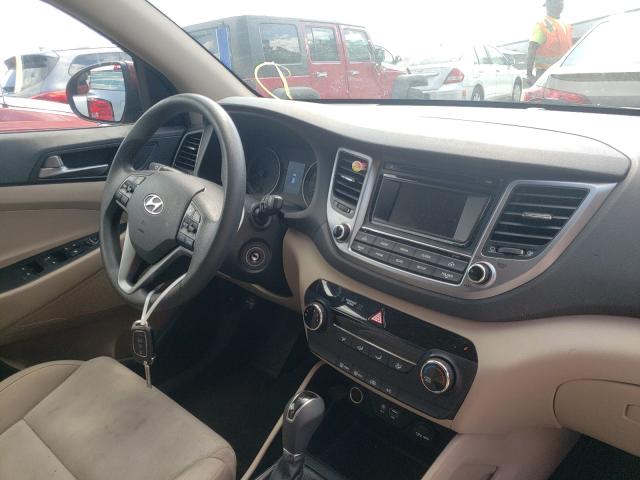 Photo 8 VIN: KM8J23A47HU313340 - HYUNDAI TUCSON SE 