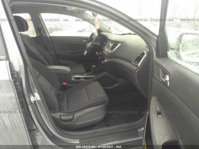 Photo 4 VIN: KM8J23A47HU443408 - HYUNDAI TUCSON 