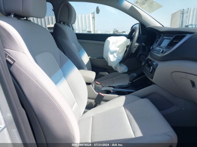 Photo 4 VIN: KM8J23A47HU488638 - HYUNDAI TUCSON 