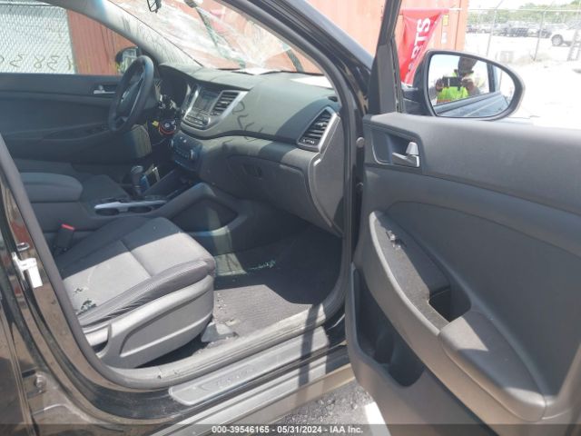 Photo 4 VIN: KM8J23A47JU743830 - HYUNDAI TUCSON 