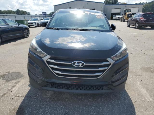 Photo 4 VIN: KM8J23A47JU812239 - HYUNDAI TUCSON SE 