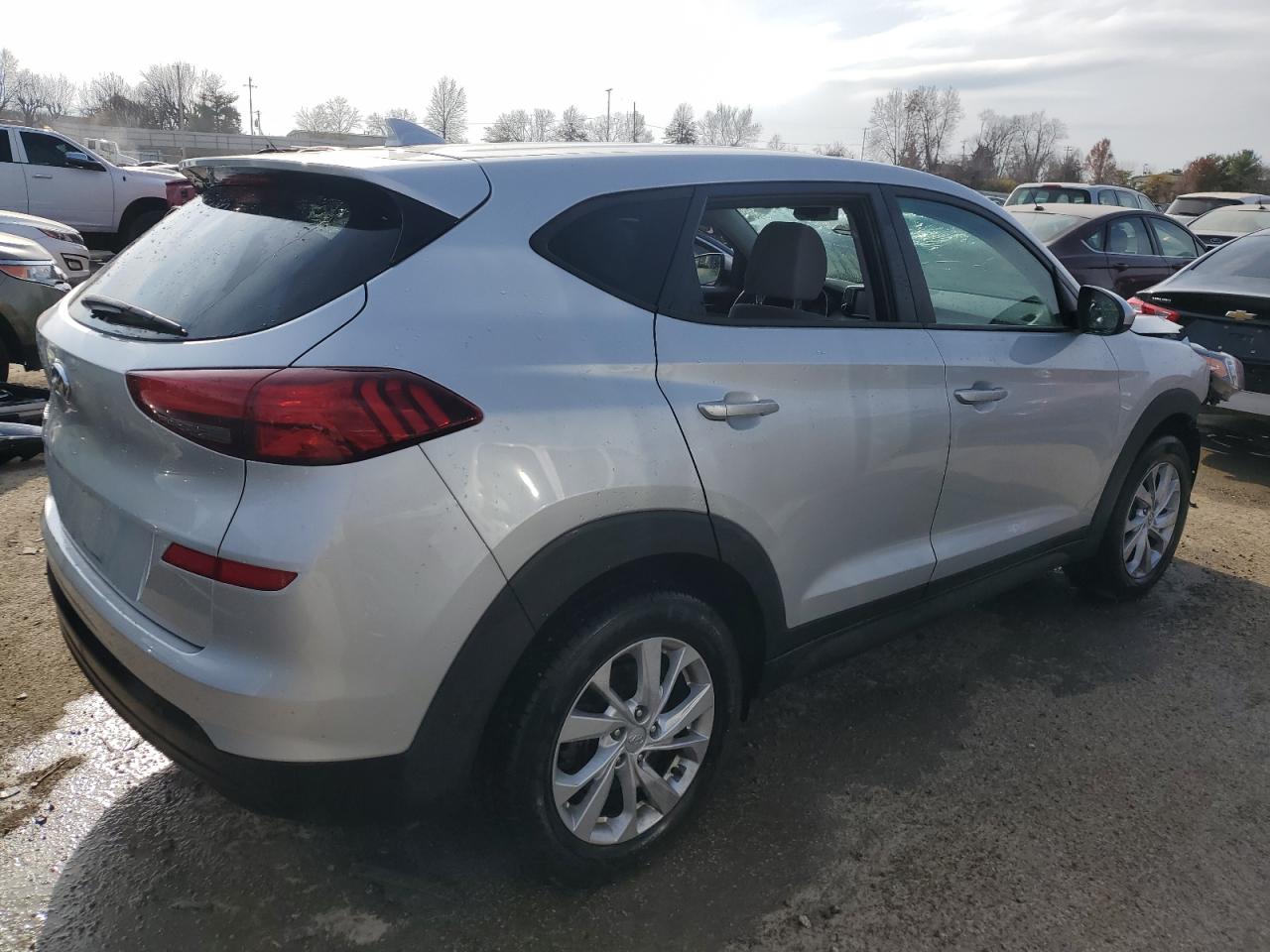 Photo 2 VIN: KM8J23A47KU911676 - HYUNDAI TUCSON 