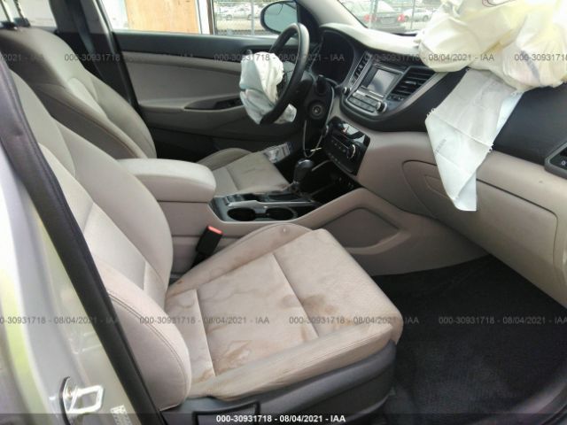 Photo 4 VIN: KM8J23A48GU089476 - HYUNDAI TUCSON 