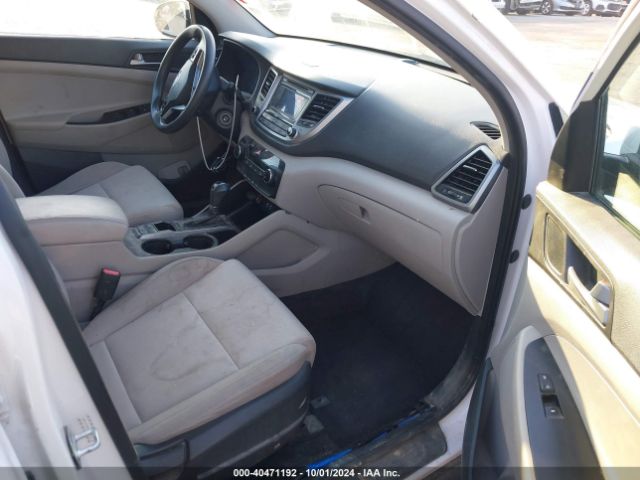 Photo 4 VIN: KM8J23A48GU196026 - HYUNDAI TUCSON 