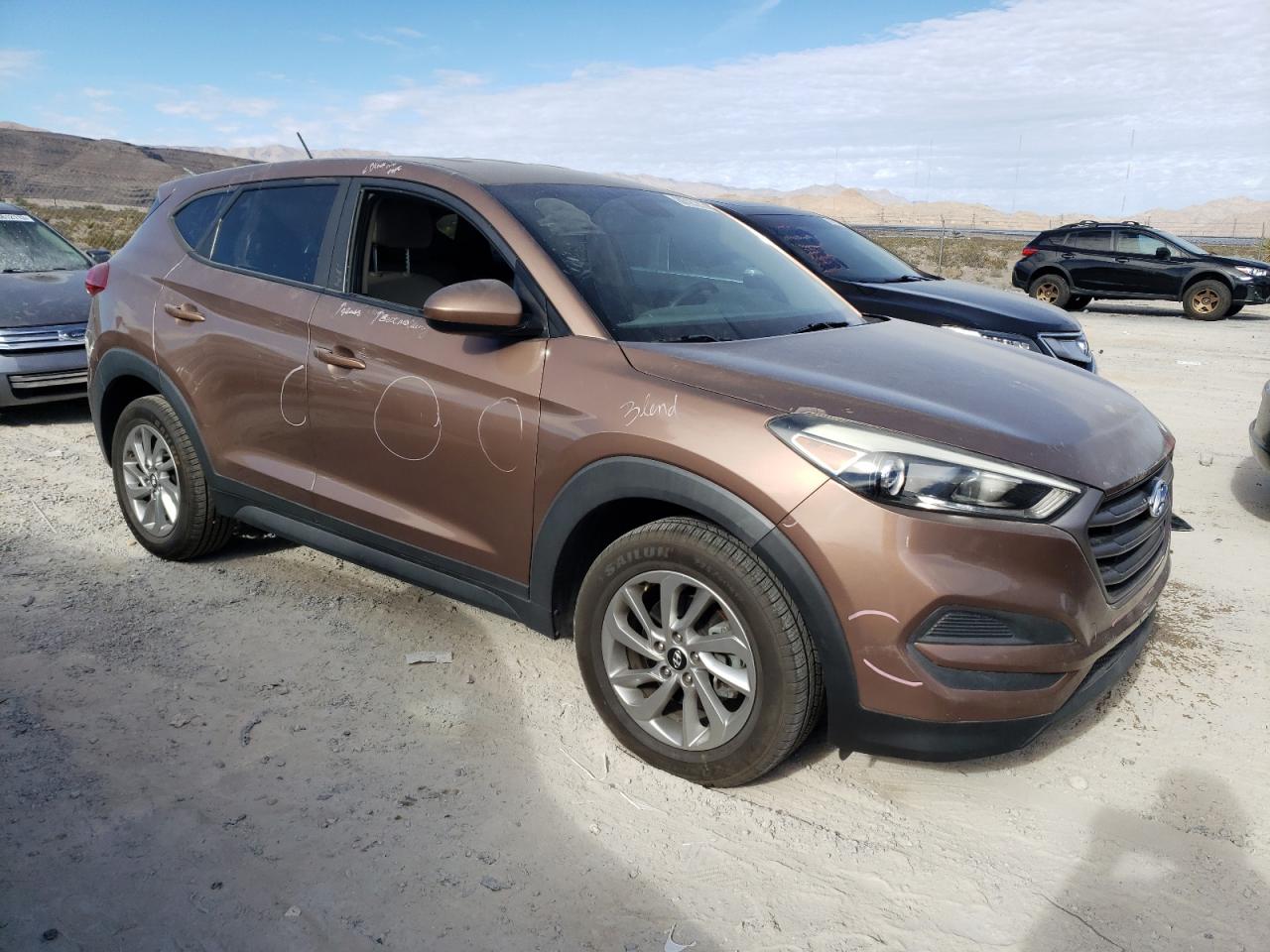 Photo 3 VIN: KM8J23A48GU239439 - HYUNDAI TUCSON 