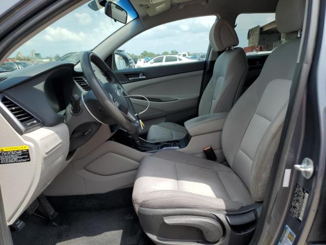 Photo 6 VIN: KM8J23A48HU385938 - HYUNDAI TUCSON SE 