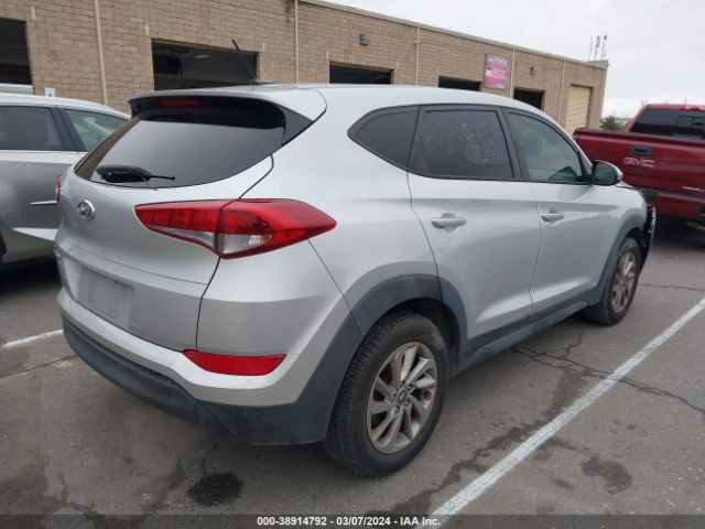 Photo 3 VIN: KM8J23A48HU394655 - HYUNDAI TUCSON 