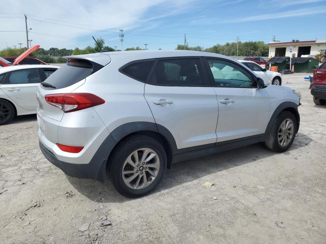 Photo 2 VIN: KM8J23A48HU531027 - HYUNDAI TUCSON SE 