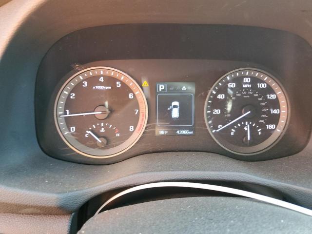 Photo 8 VIN: KM8J23A48JU676588 - HYUNDAI TUCSON SE 