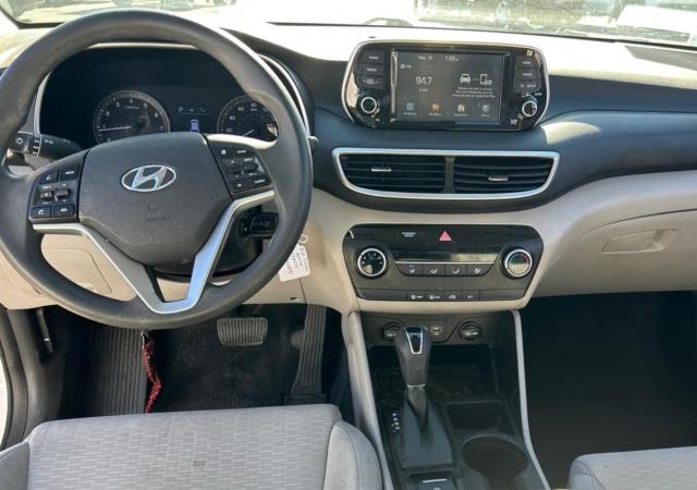 Photo 8 VIN: KM8J23A48LU238575 - HYUNDAI TUCSON SE 