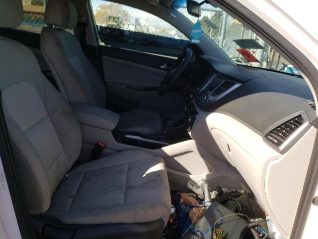 Photo 4 VIN: KM8J23A49HU260267 - HYUNDAI TUCSON SE 