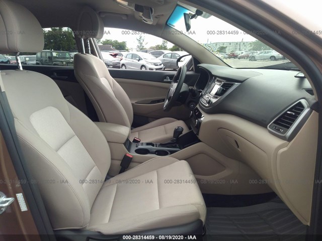 Photo 4 VIN: KM8J23A49HU506170 - HYUNDAI TUCSON 