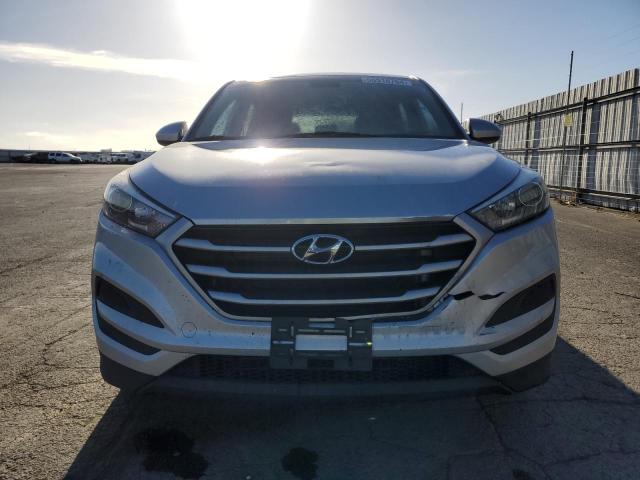 Photo 4 VIN: KM8J23A49HU520215 - HYUNDAI TUCSON 