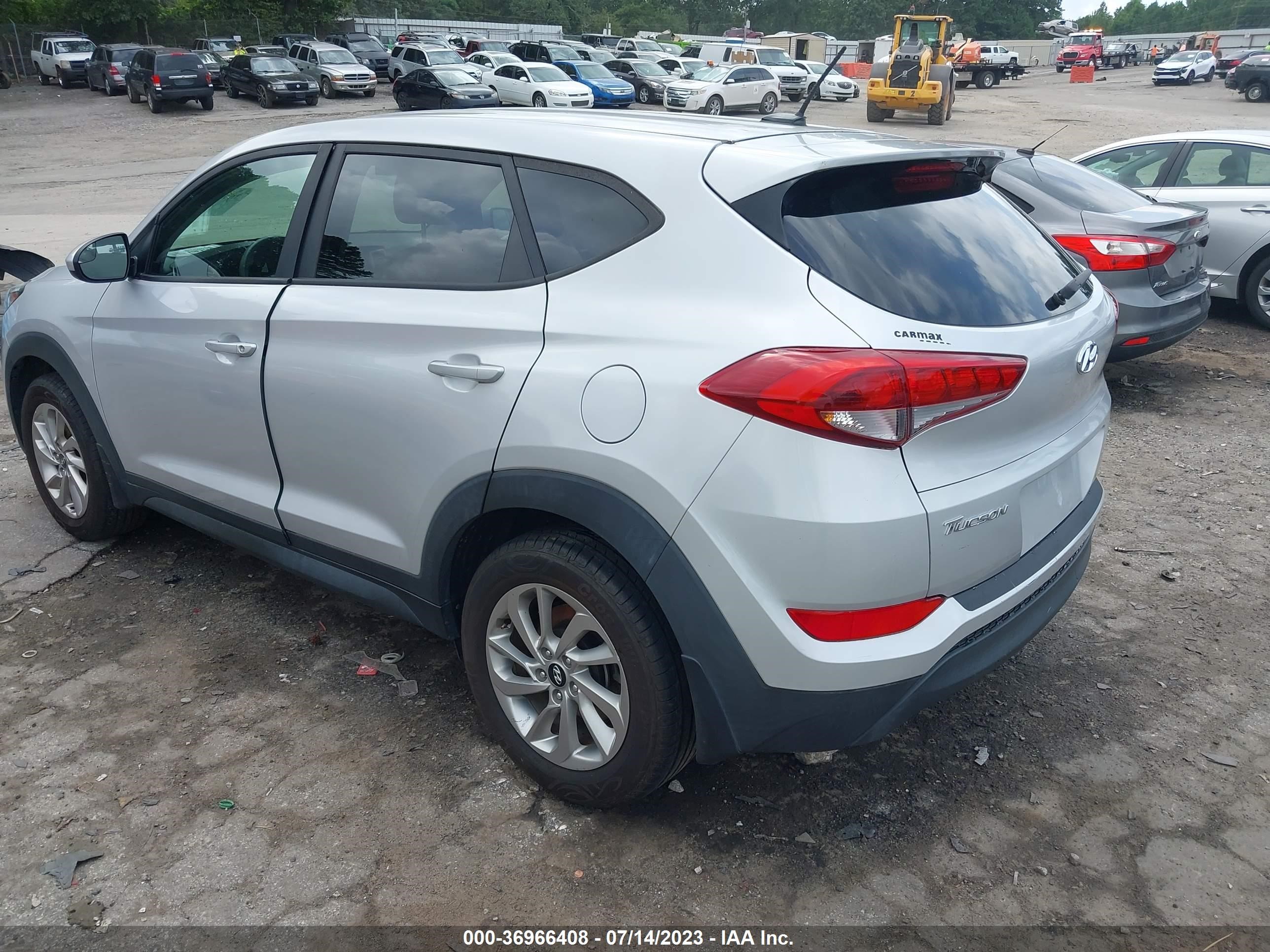 Photo 2 VIN: KM8J23A49HU563632 - HYUNDAI TUCSON 