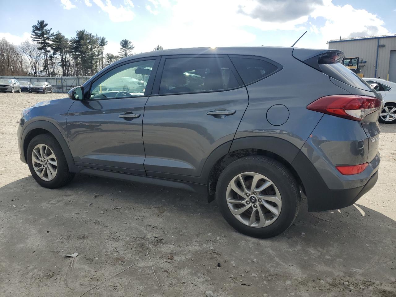 Photo 1 VIN: KM8J23A49JU656852 - HYUNDAI TUCSON 