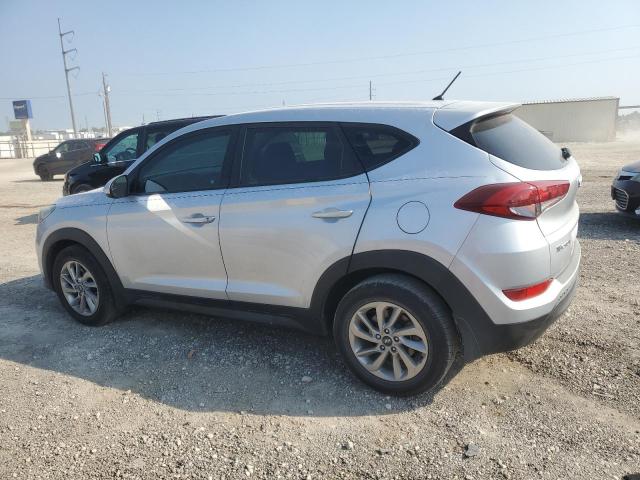 Photo 1 VIN: KM8J23A49JU786565 - HYUNDAI TUCSON SE 