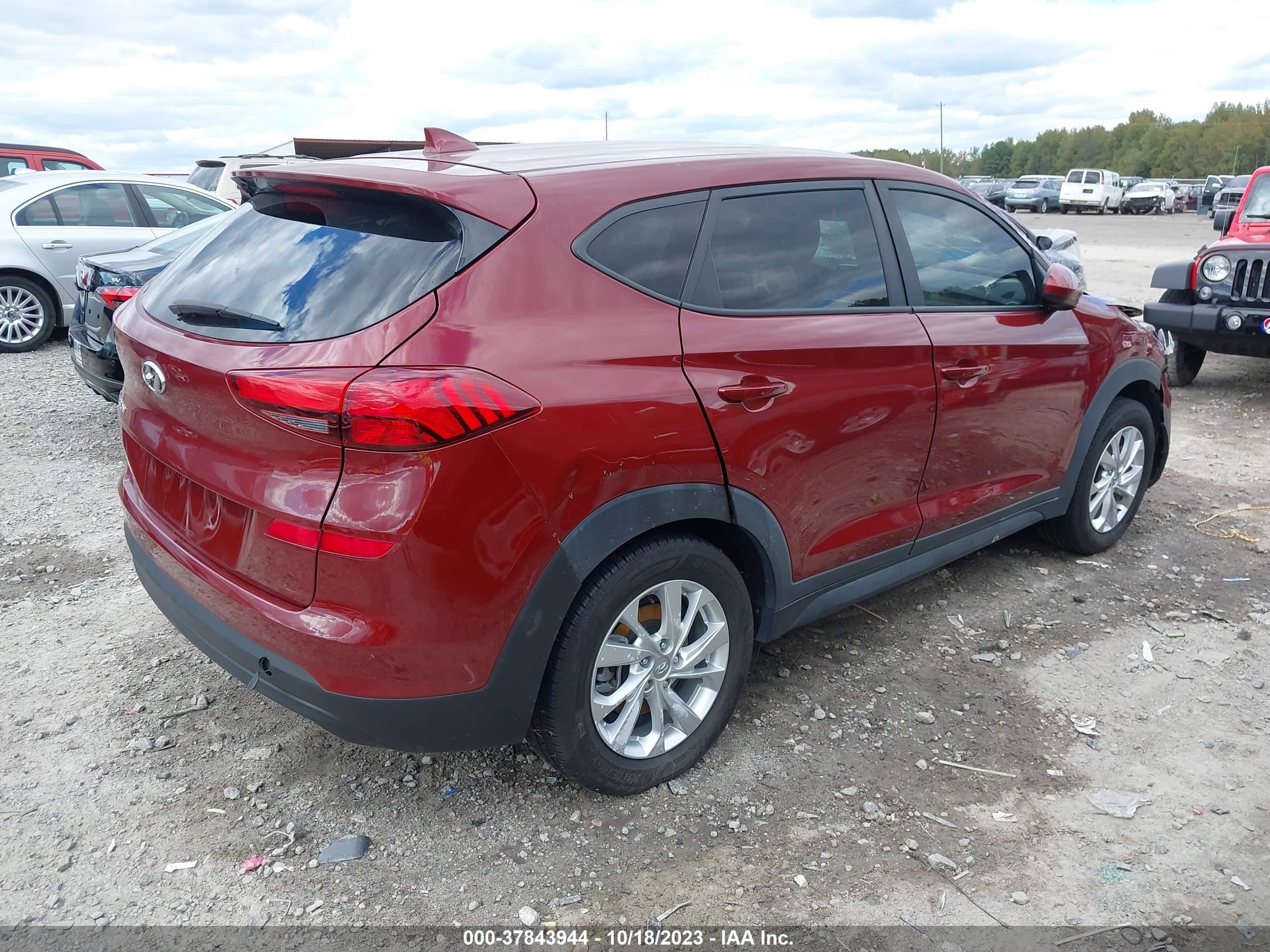 Photo 3 VIN: KM8J23A49KU931590 - HYUNDAI TUCSON 