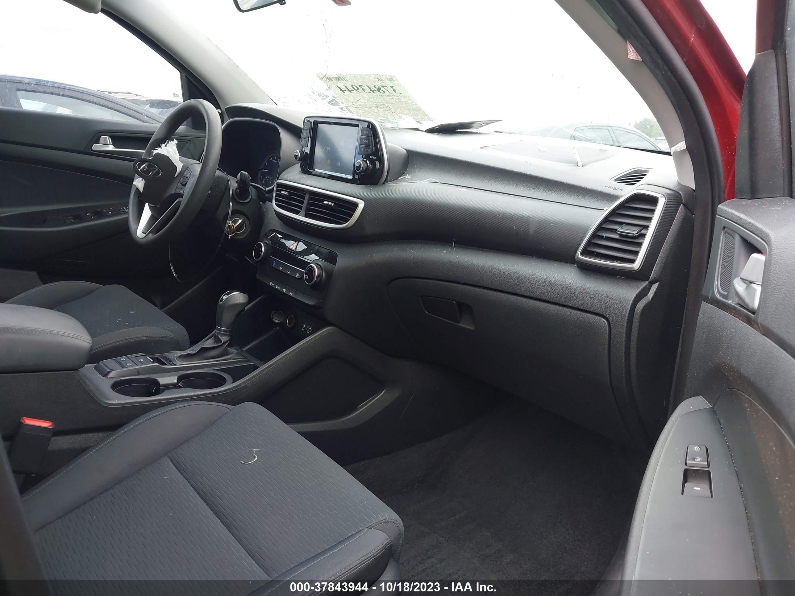 Photo 4 VIN: KM8J23A49KU931590 - HYUNDAI TUCSON 