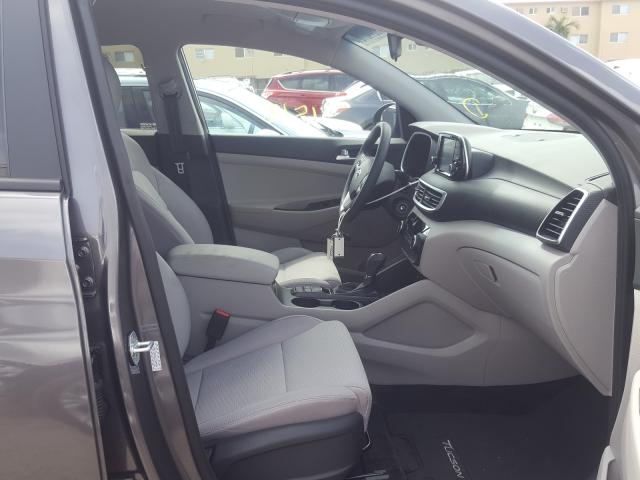 Photo 4 VIN: KM8J23A49LU140994 - HYUNDAI TUCSON SE 