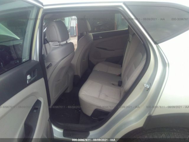 Photo 7 VIN: KM8J23A4XHU367313 - HYUNDAI TUCSON 