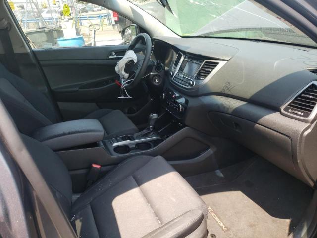 Photo 4 VIN: KM8J23A4XHU392096 - HYUNDAI TUCSON SE 