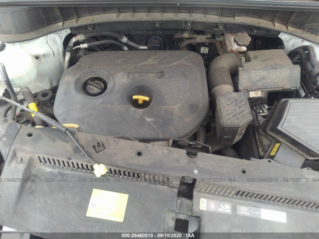 Photo 9 VIN: KM8J23A4XHU569424 - HYUNDAI TUCSON 