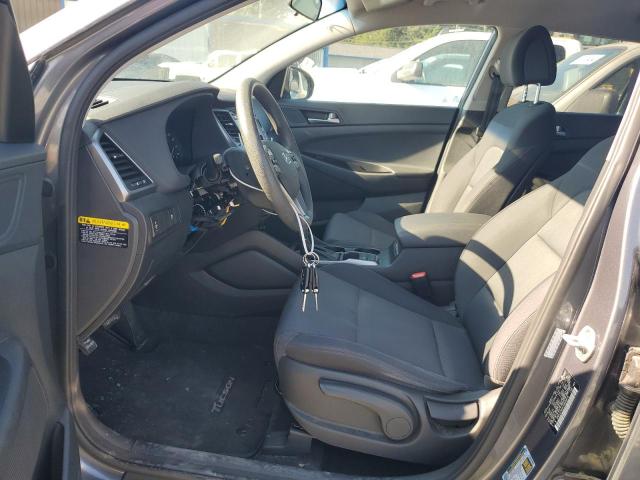 Photo 6 VIN: KM8J23A4XJU695675 - HYUNDAI TUCSON SE 