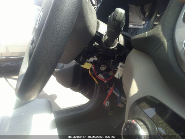 Photo 5 VIN: KM8J23A4XJU746950 - HYUNDAI TUCSON 