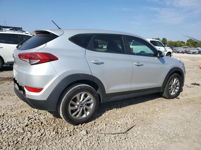 Photo 2 VIN: KM8J23A4XJU764204 - HYUNDAI TUCSON SE 