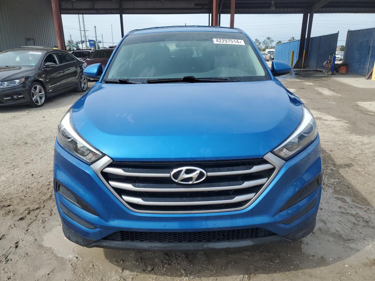 Photo 4 VIN: KM8J23A4XJU782959 - HYUNDAI TUCSON 