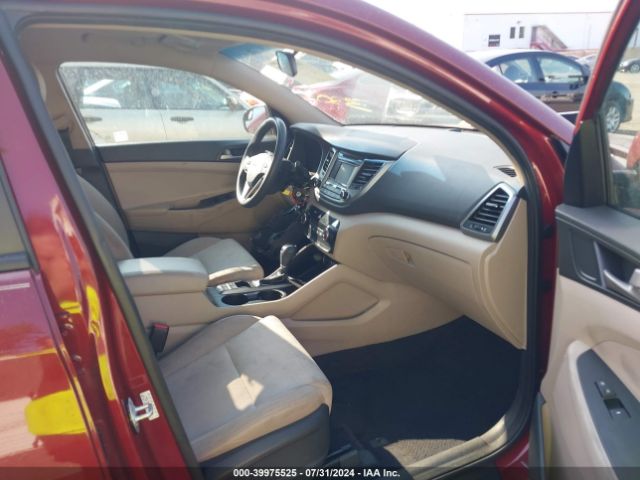 Photo 4 VIN: KM8J23A4XJU809917 - HYUNDAI TUCSON 