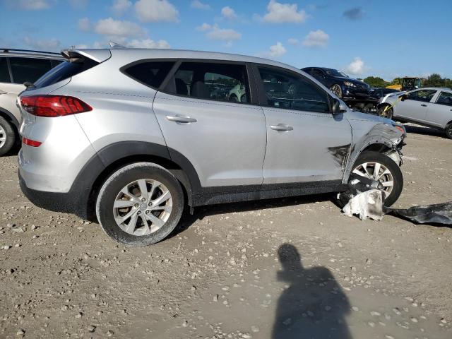 Photo 2 VIN: KM8J23A4XKU885638 - HYUNDAI TUCSON SE 