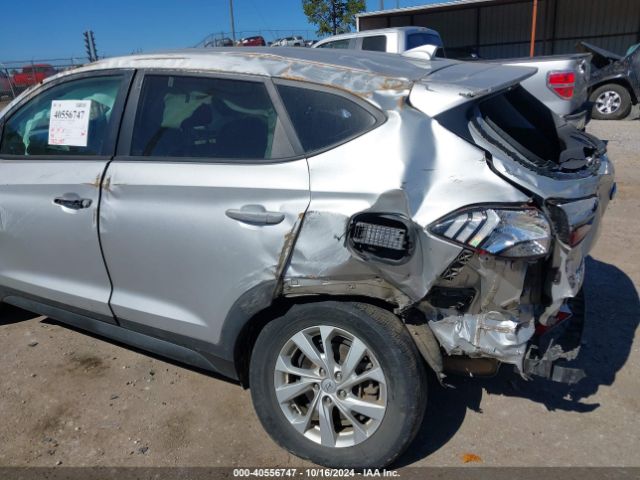 Photo 5 VIN: KM8J23A4XKU917102 - HYUNDAI TUCSON 