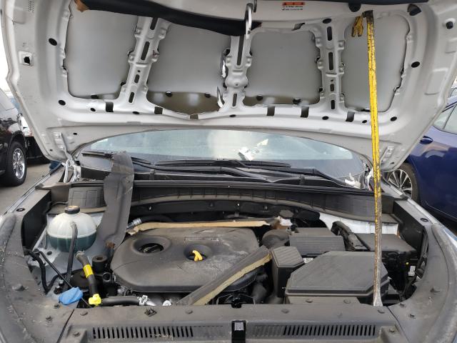 Photo 6 VIN: KM8J23A4XKU974688 - HYUNDAI TUCSON SE 