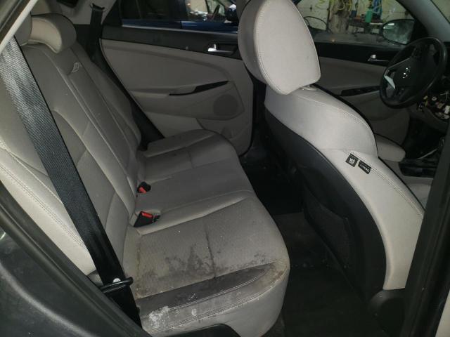 Photo 10 VIN: KM8J23A4XKU984993 - HYUNDAI TUCSON SE 