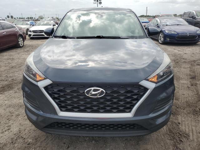 Photo 4 VIN: KM8J23A4XKU985884 - HYUNDAI TUCSON SE 