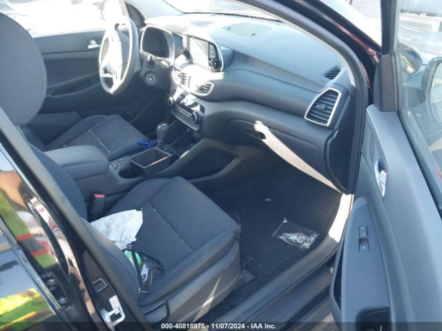 Photo 4 VIN: KM8J23A4XLU272887 - HYUNDAI TUCSON 