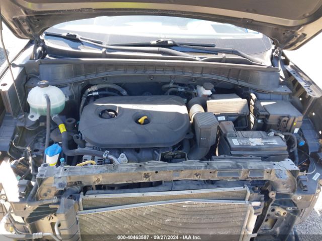 Photo 9 VIN: KM8J2CA40JU625389 - HYUNDAI TUCSON 