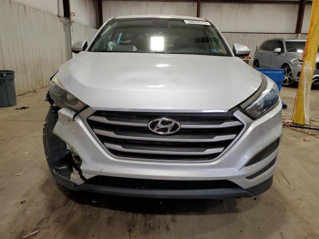 Photo 4 VIN: KM8J2CA40JU651250 - HYUNDAI TUCSON 