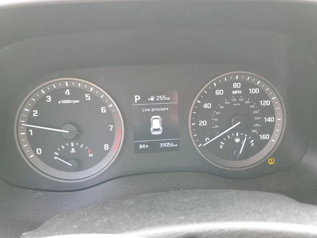 Photo 8 VIN: KM8J2CA40KU026638 - HYUNDAI TUCSON SE 