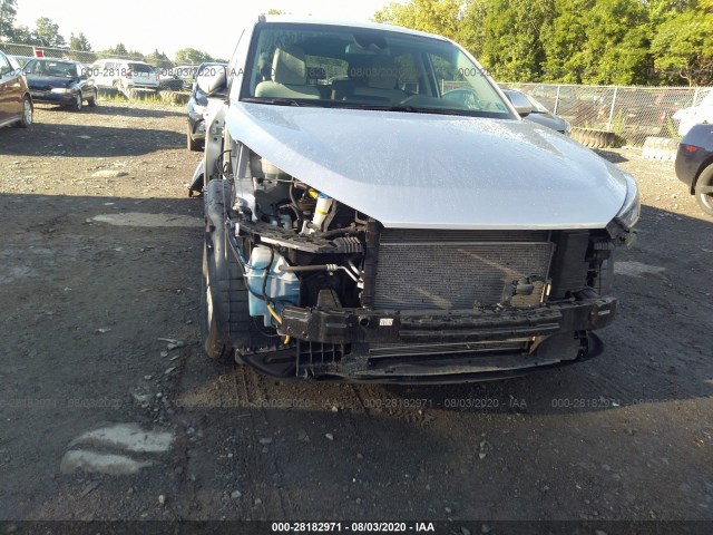 Photo 5 VIN: KM8J2CA40KU887317 - HYUNDAI TUCSON 