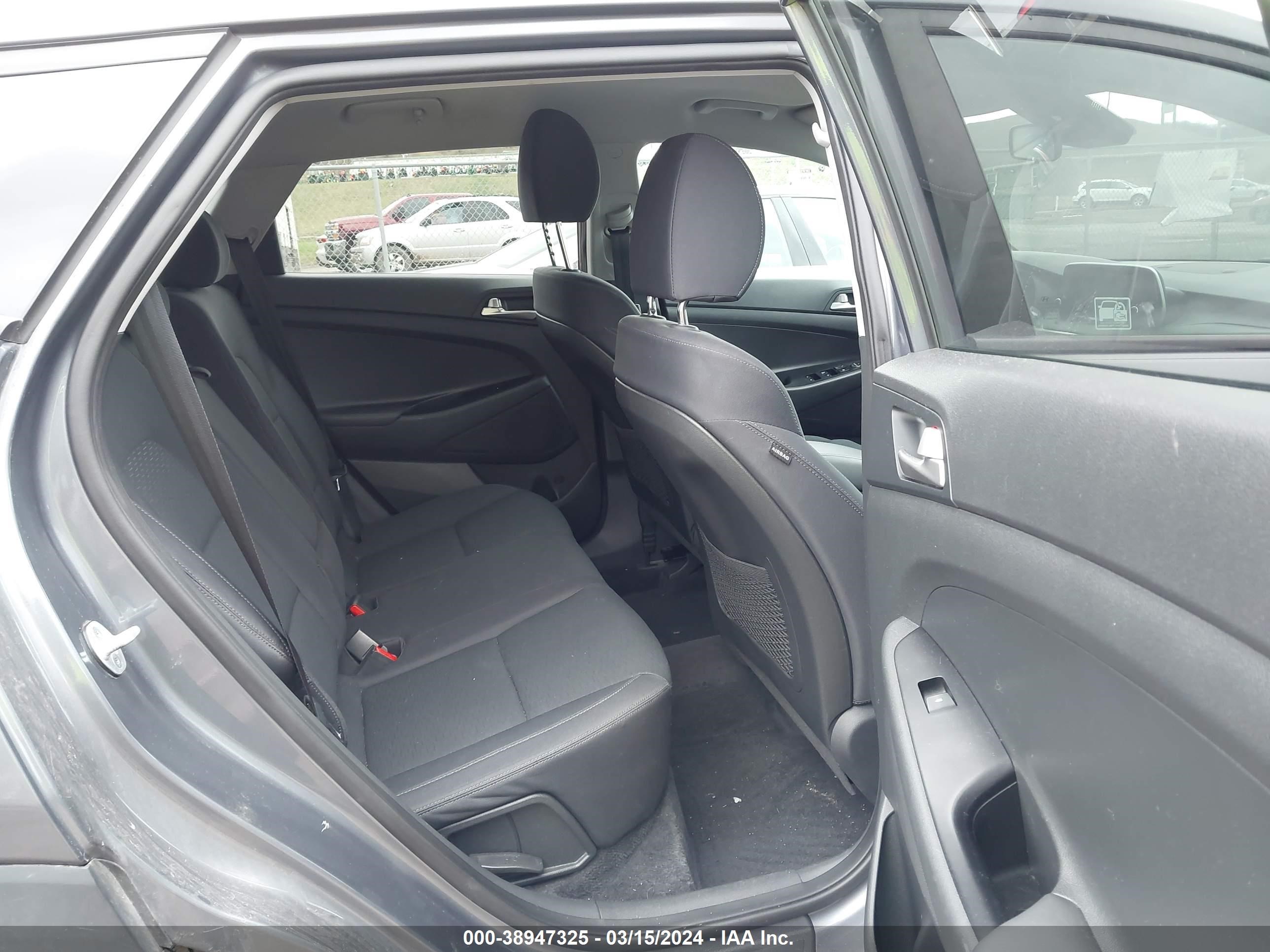 Photo 7 VIN: KM8J2CA40KU890895 - HYUNDAI TUCSON 