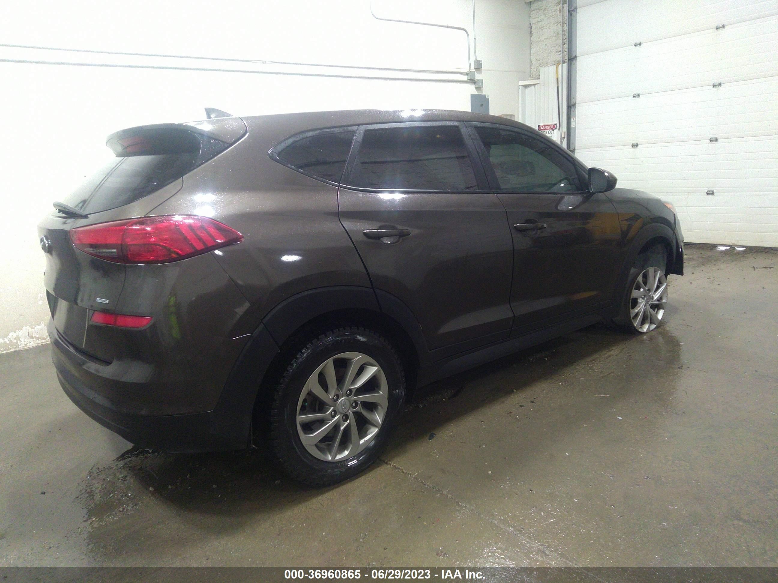 Photo 3 VIN: KM8J2CA40LU159112 - HYUNDAI TUCSON 