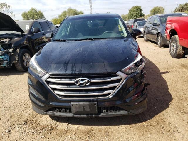 Photo 4 VIN: KM8J2CA41JU730880 - HYUNDAI TUCSON SE 