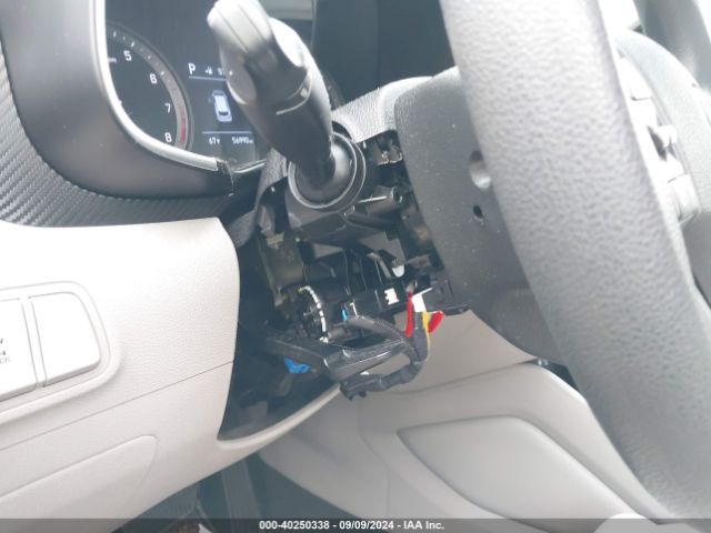 Photo 5 VIN: KM8J2CA41KU069157 - HYUNDAI TUCSON 